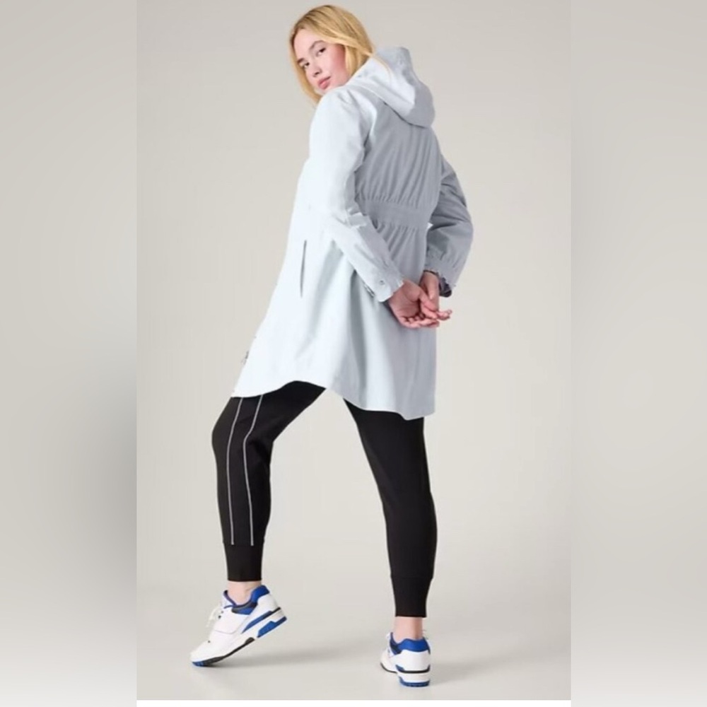 NWT ATHLETA 1X RainOut Sutro Long Trench in Snowfall Blue waterproof jacket